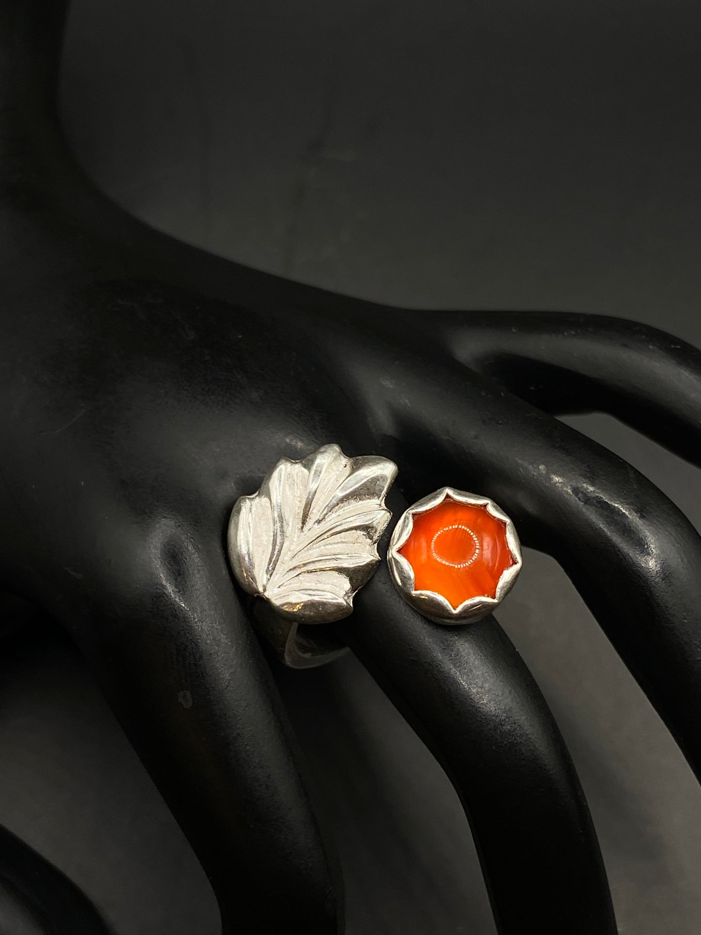 carnelian and leaf silver ring